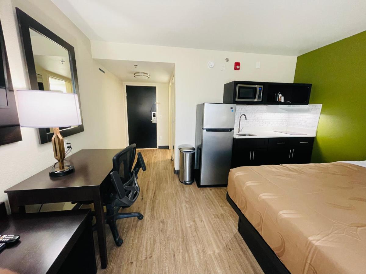 Quality Inn & Suites Lake Charles South Kültér fotó