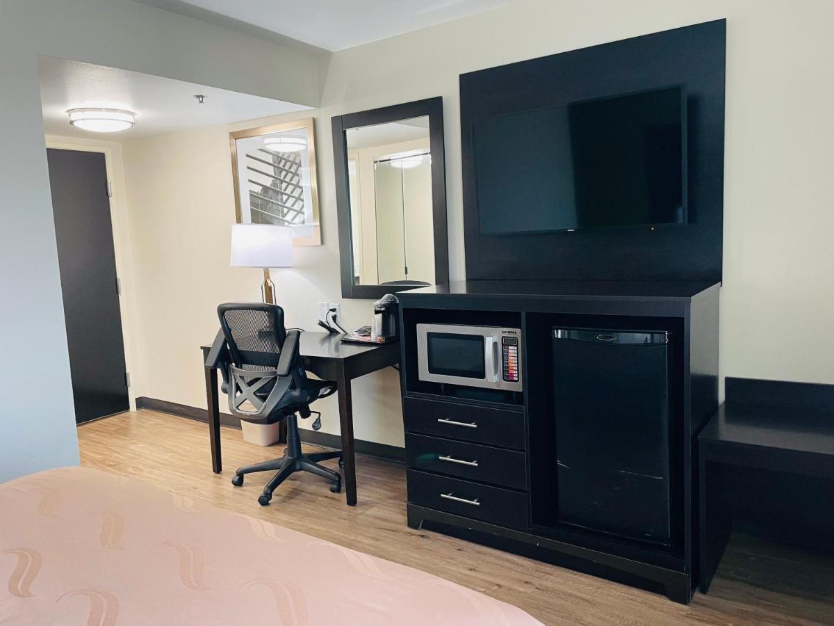 Quality Inn & Suites Lake Charles South Kültér fotó