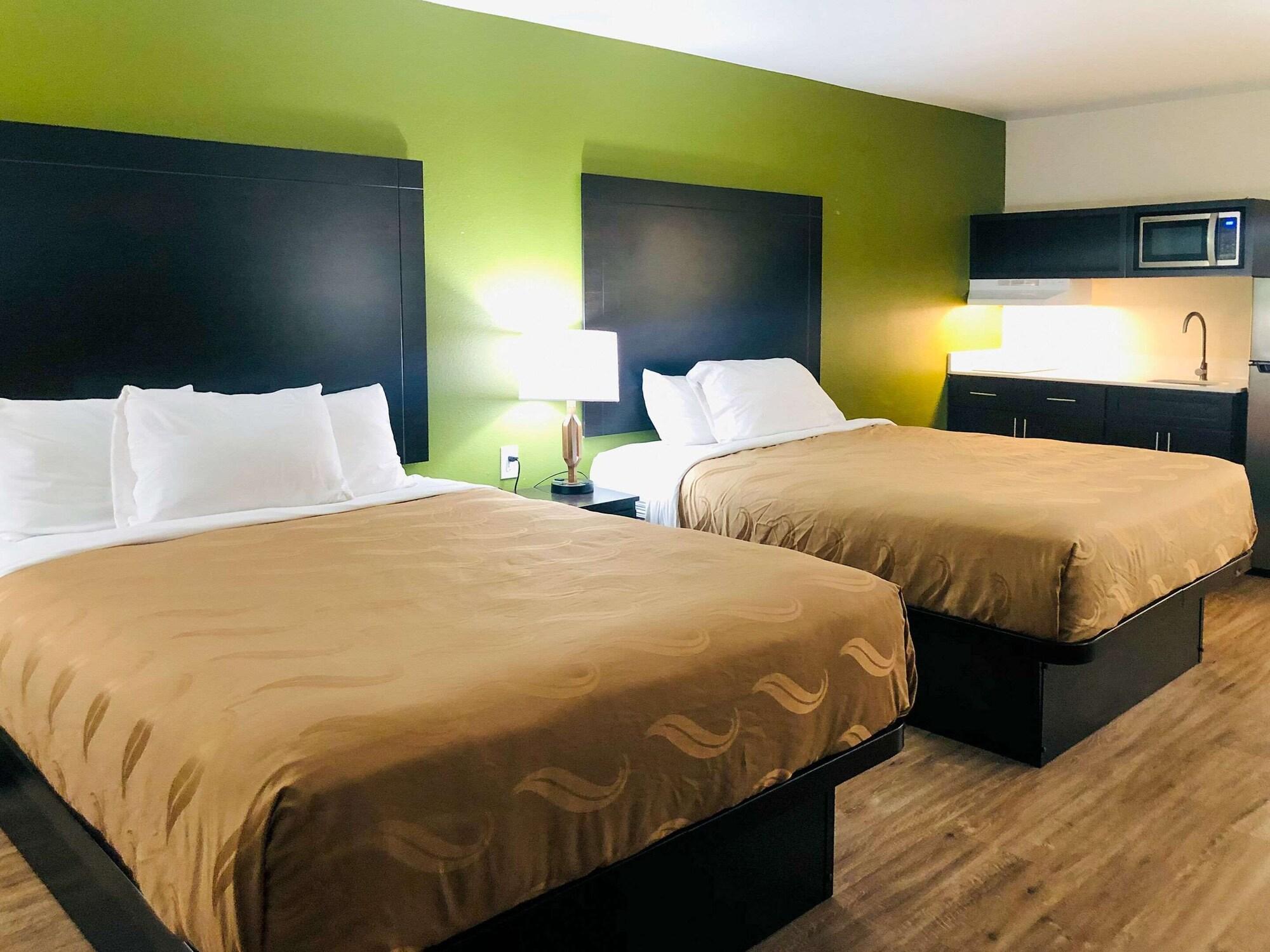 Quality Inn & Suites Lake Charles South Kültér fotó