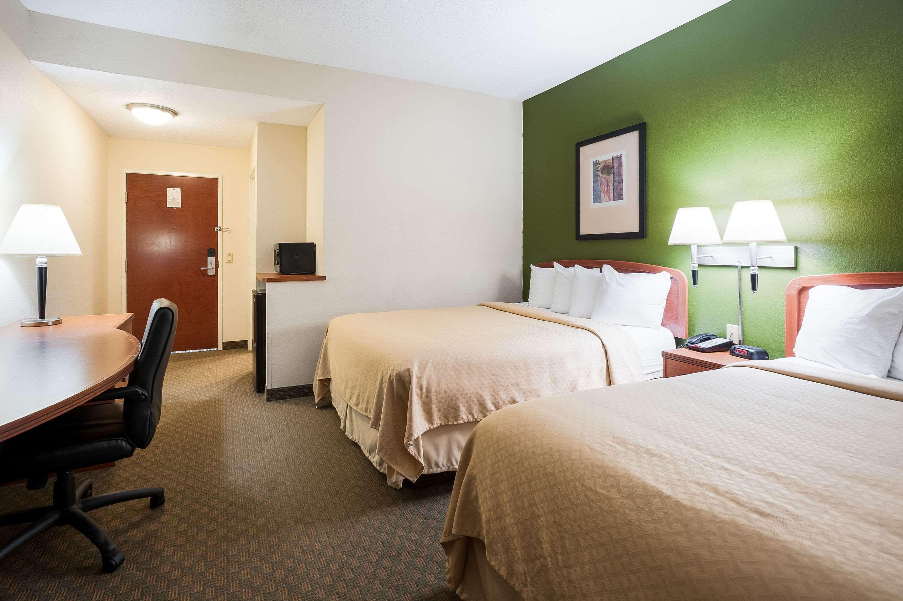 Quality Inn & Suites Lake Charles South Kültér fotó