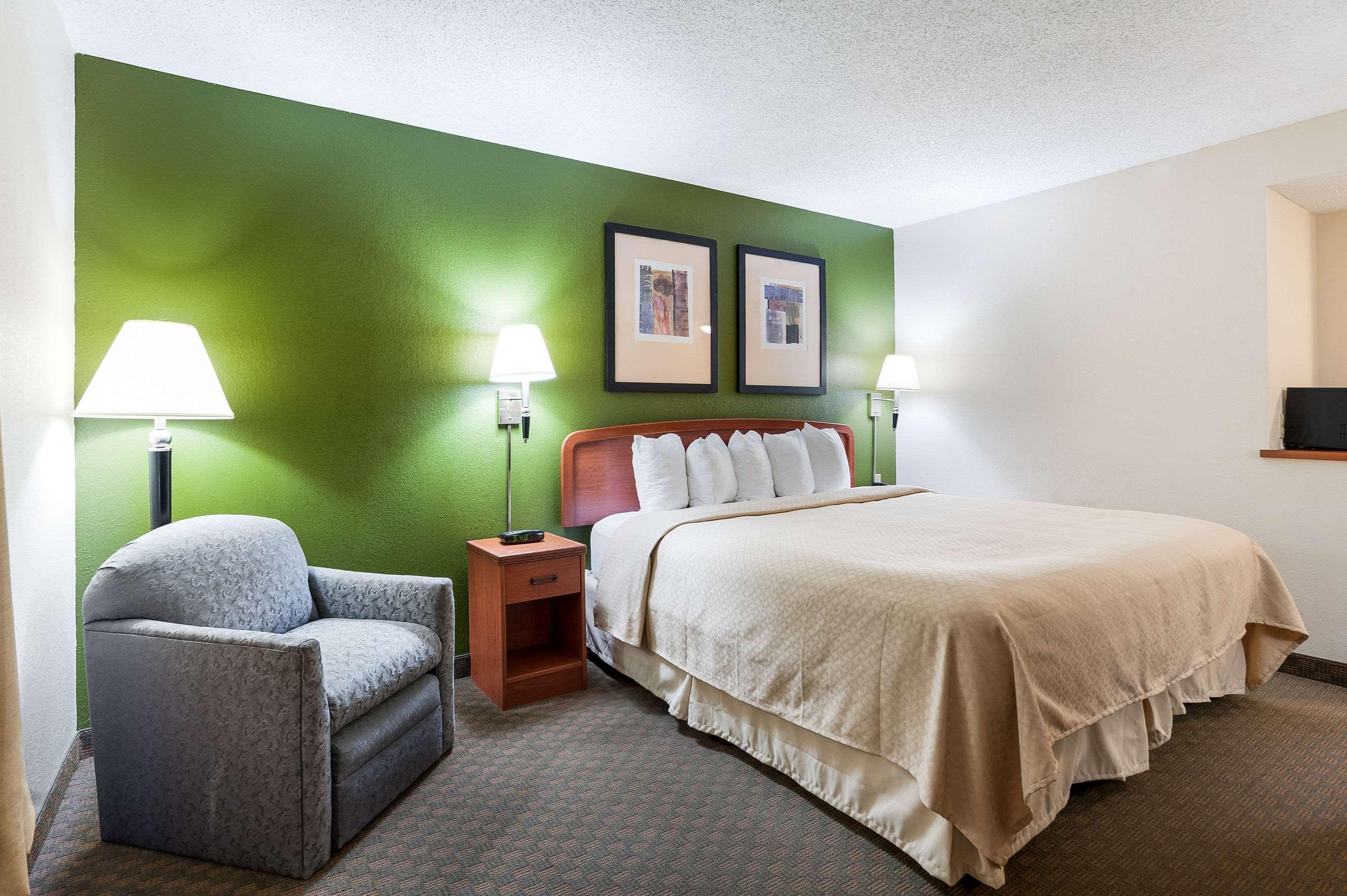 Quality Inn & Suites Lake Charles South Kültér fotó