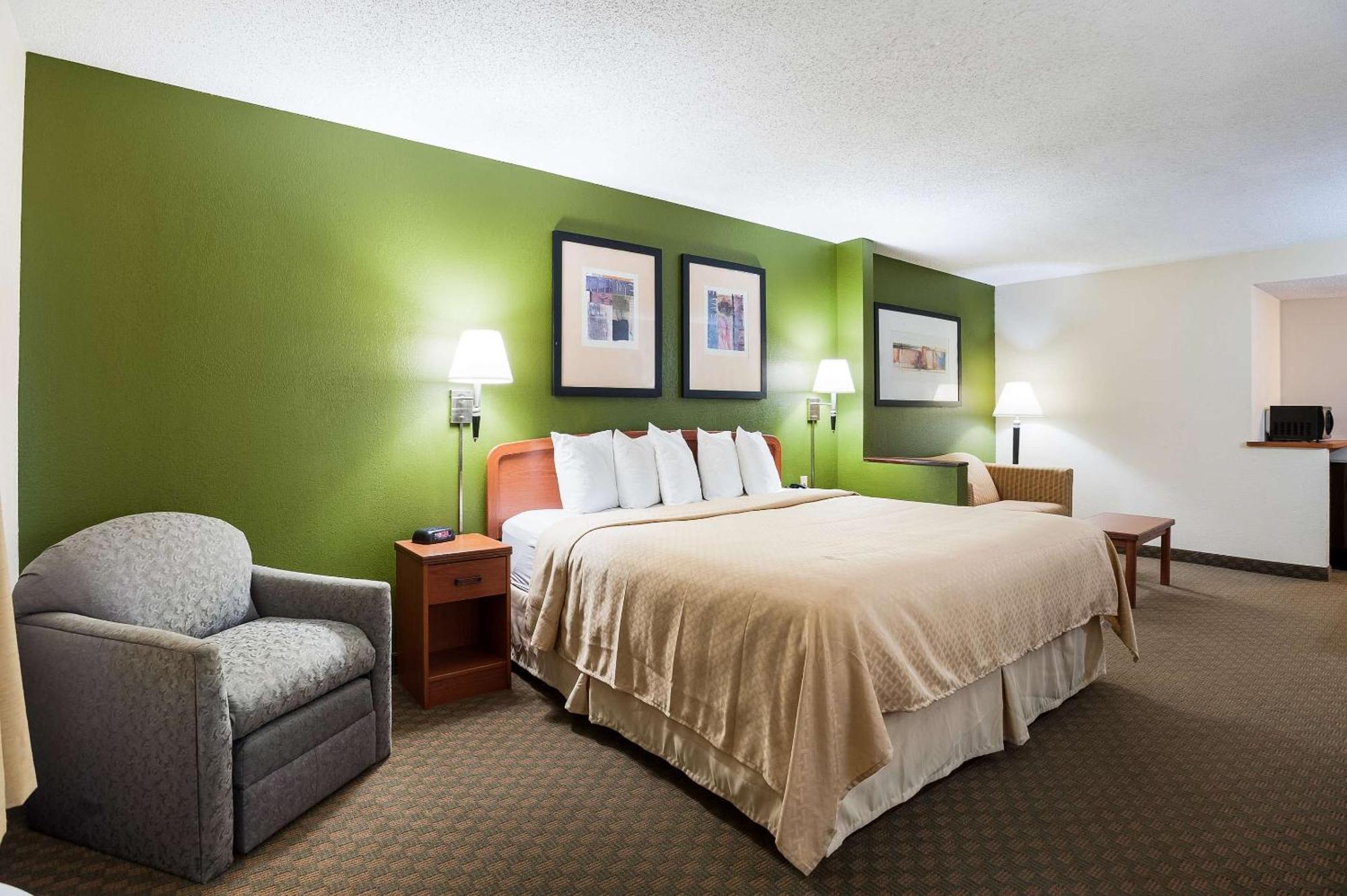 Quality Inn & Suites Lake Charles South Kültér fotó