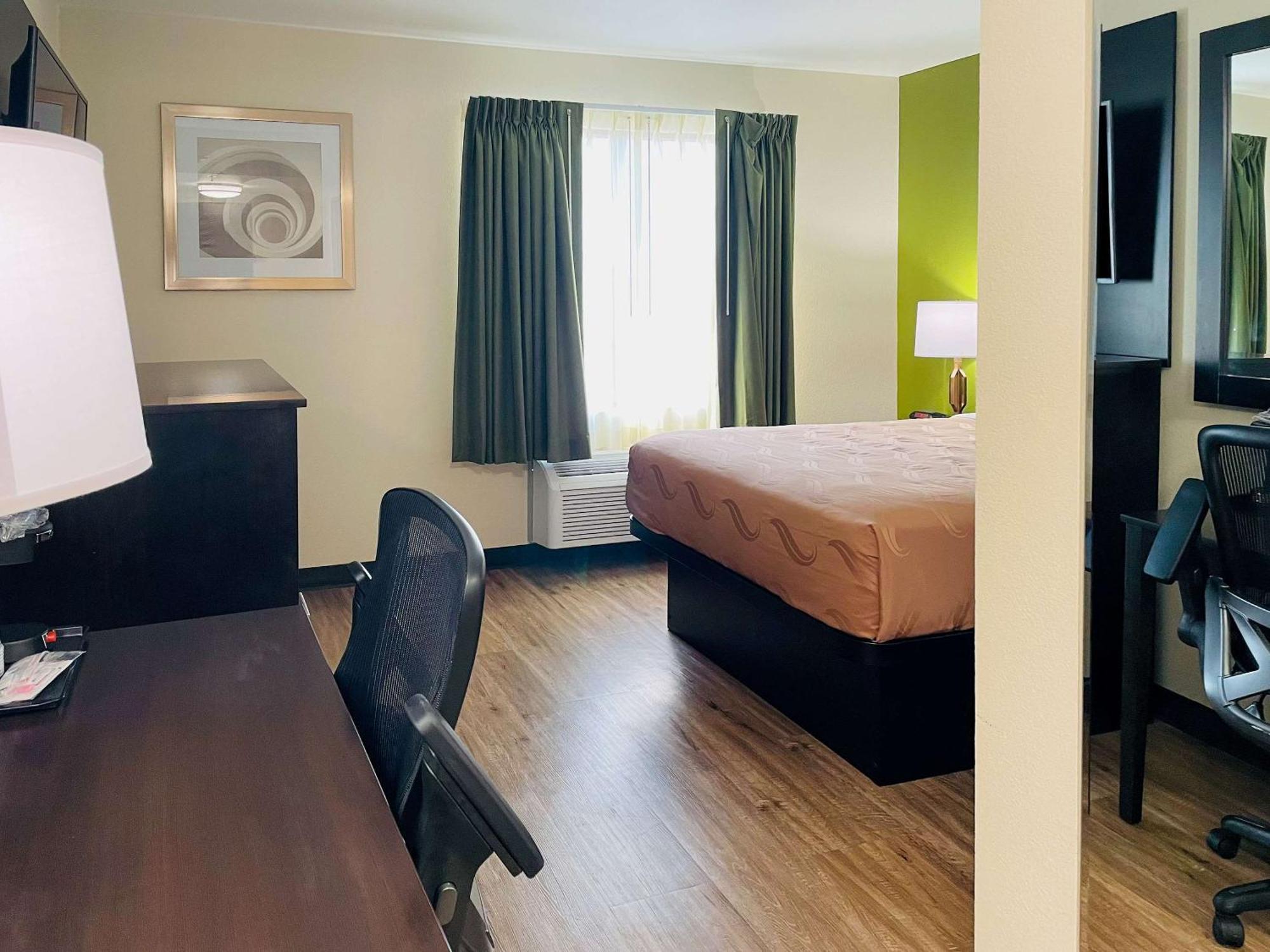 Quality Inn & Suites Lake Charles South Kültér fotó